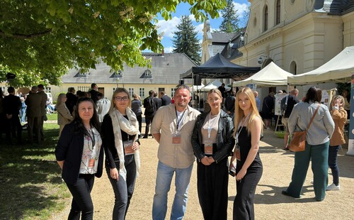 Studenci filologii germańskiej na jubileuszu 10-lecia tytułu Geoparku UNESCO